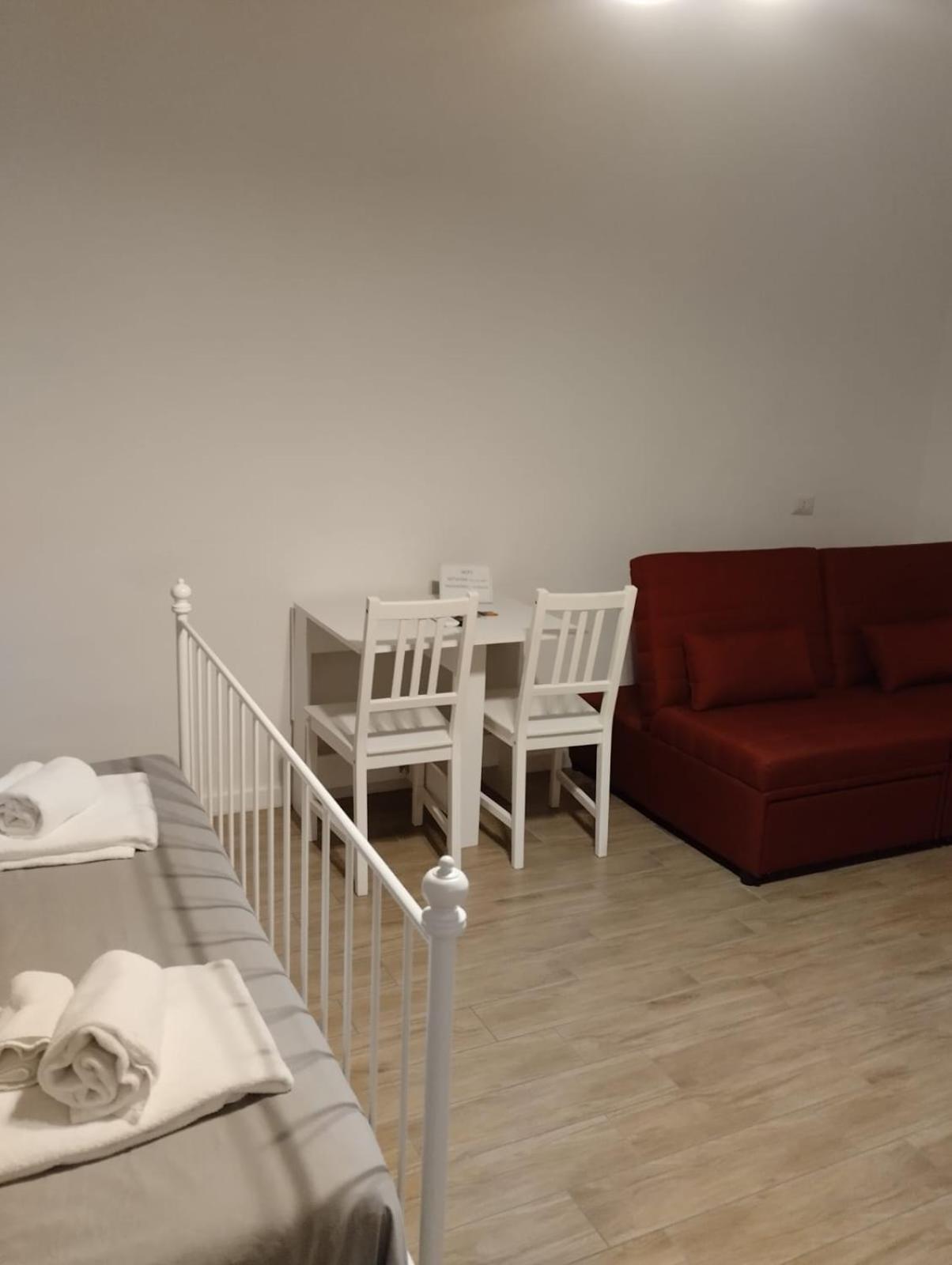 Residence E Appartamenti Bausan Naples Exterior photo