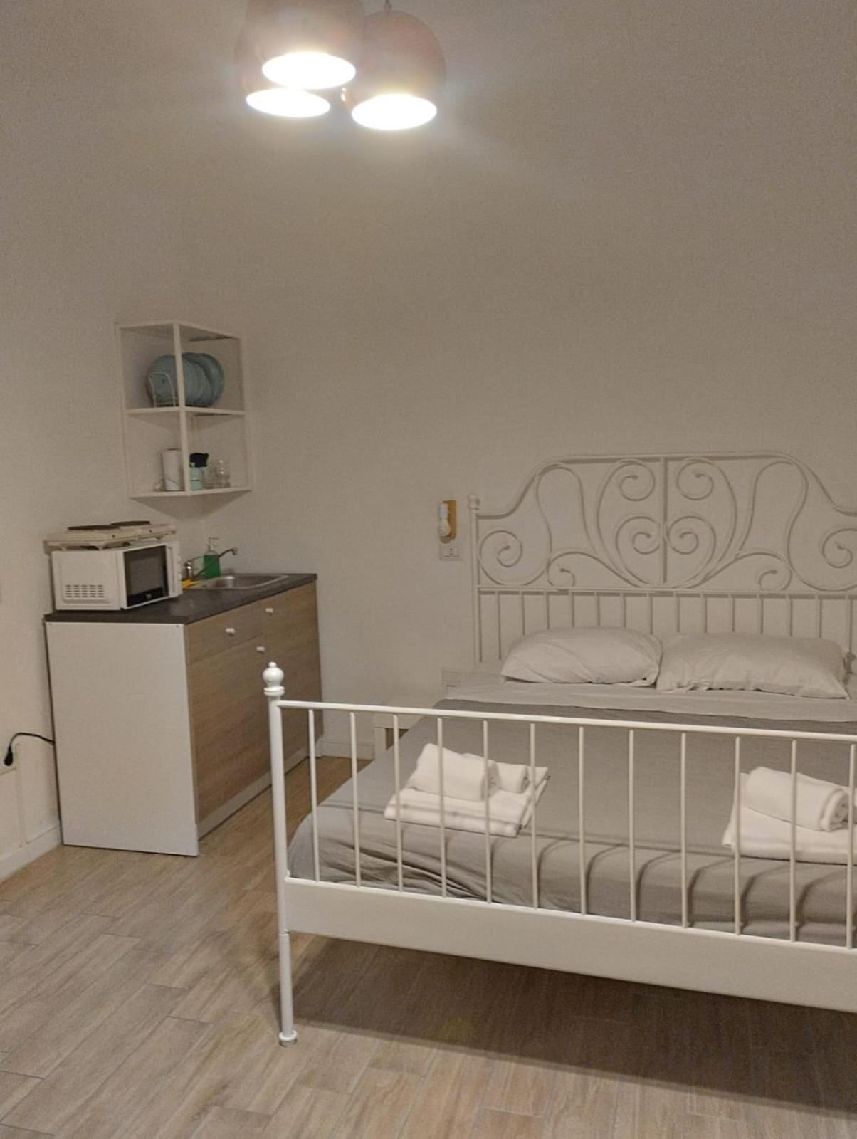 Residence E Appartamenti Bausan Naples Exterior photo